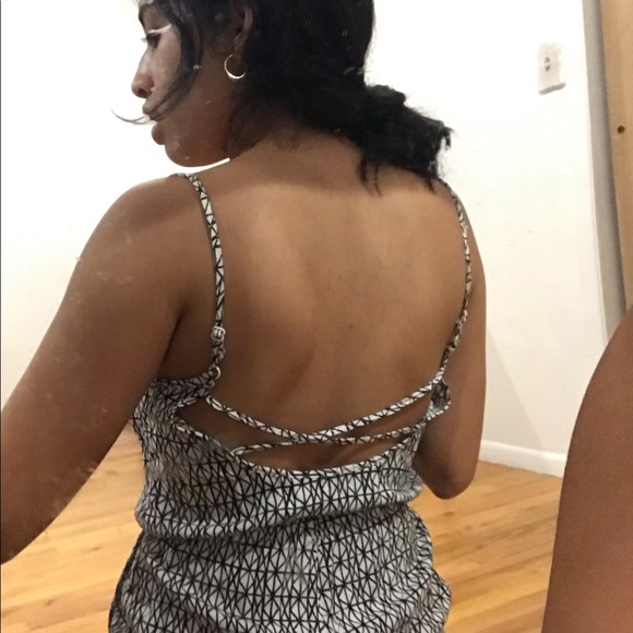 black & white romper - Picture 2 of 2